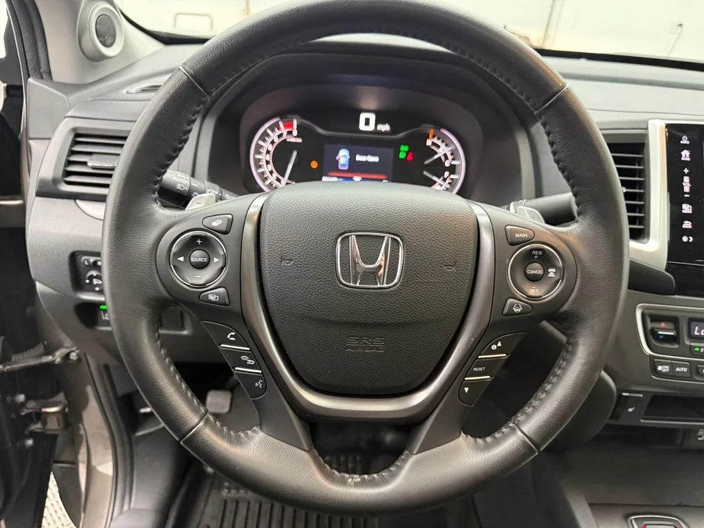 Used 2020  Honda RTL image 22