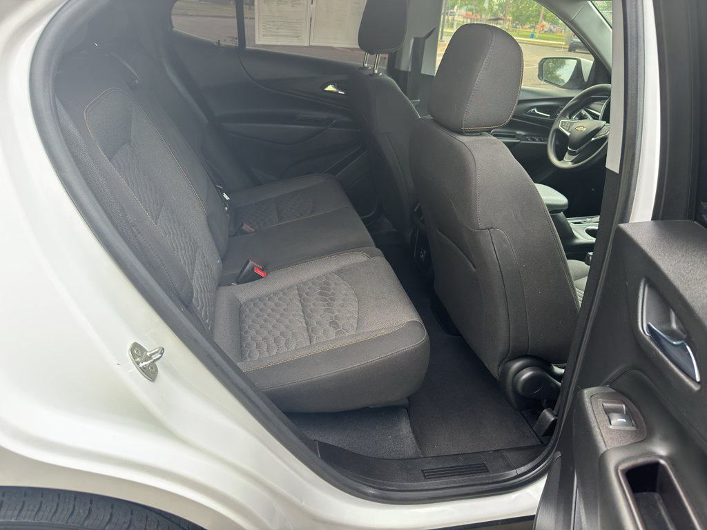 Used 2021 Summit White Chevrolet LT image 15