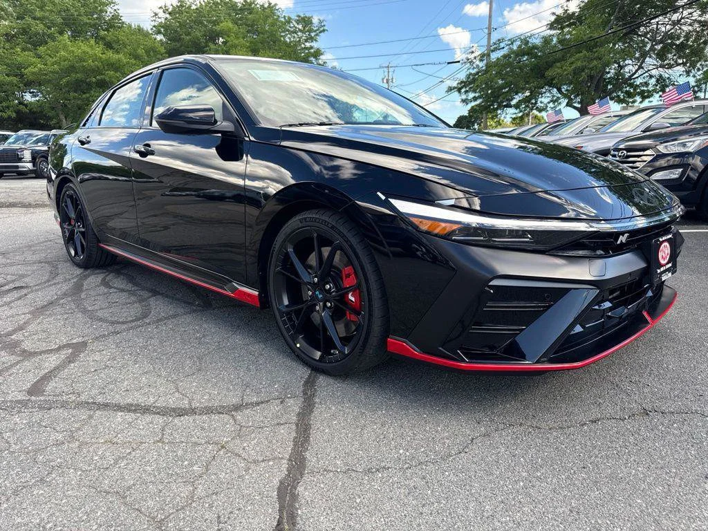 New 2026 Black Hyundai Base image 3