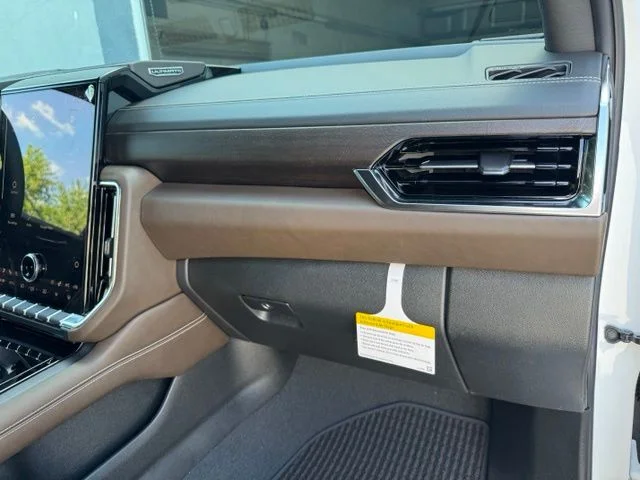 New 2026 White GMC Denali Ultimate image 29