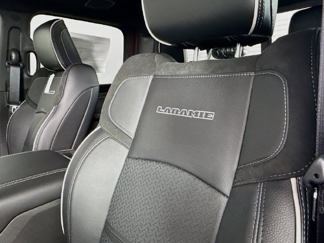 2026 RAM 2500 Laramie - Photo 32