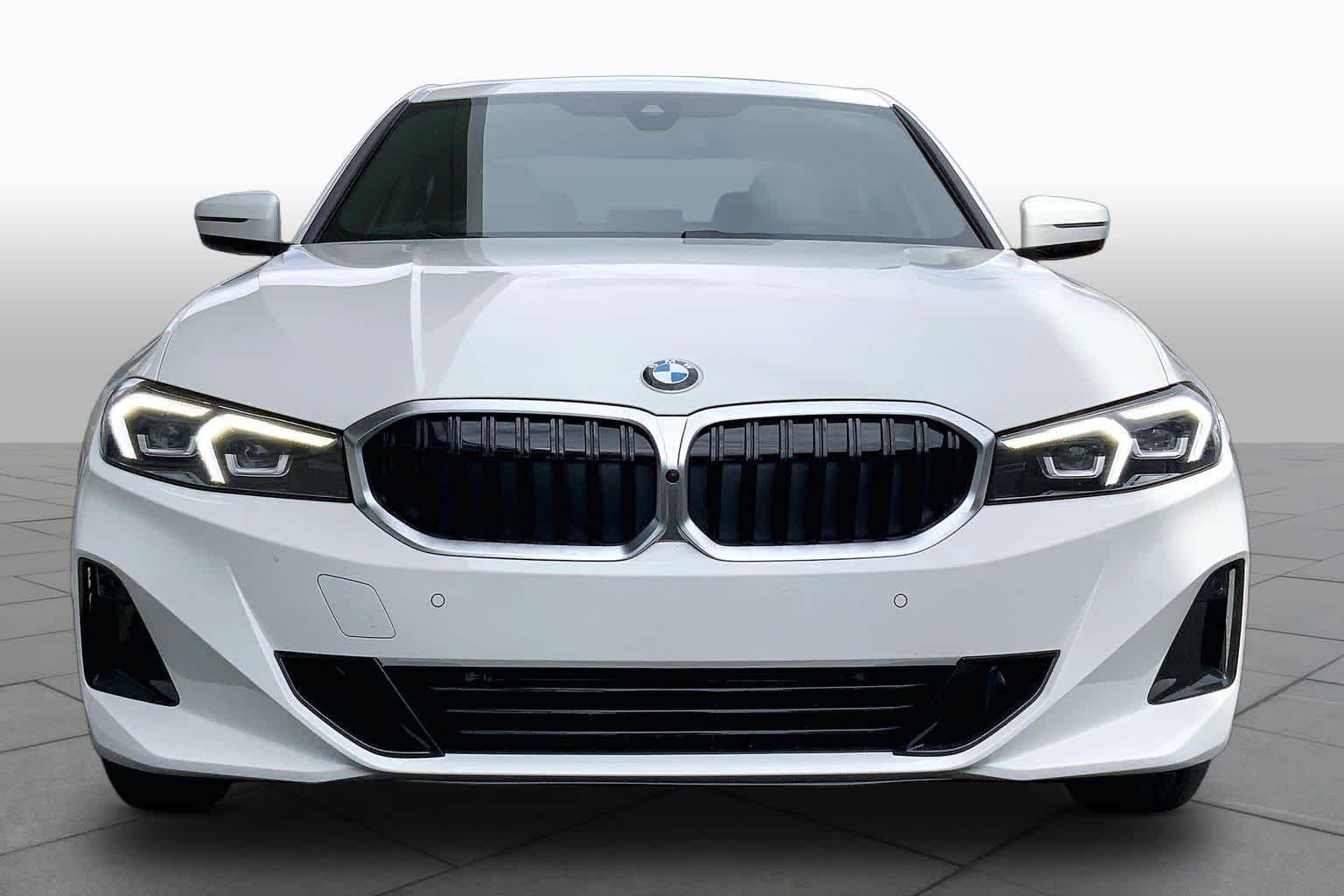 Used 2026 Alpine White BMW 330i NA xDrive image 3
