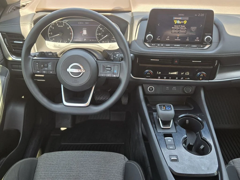2022 Nissan Rogue SV - Photo 28