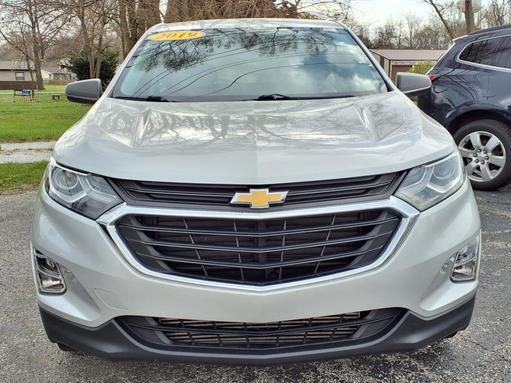 Used 2019 Chevrolet Equinox LS with VIN 2GNAXHEV8K6116437 for sale in Knox, IN