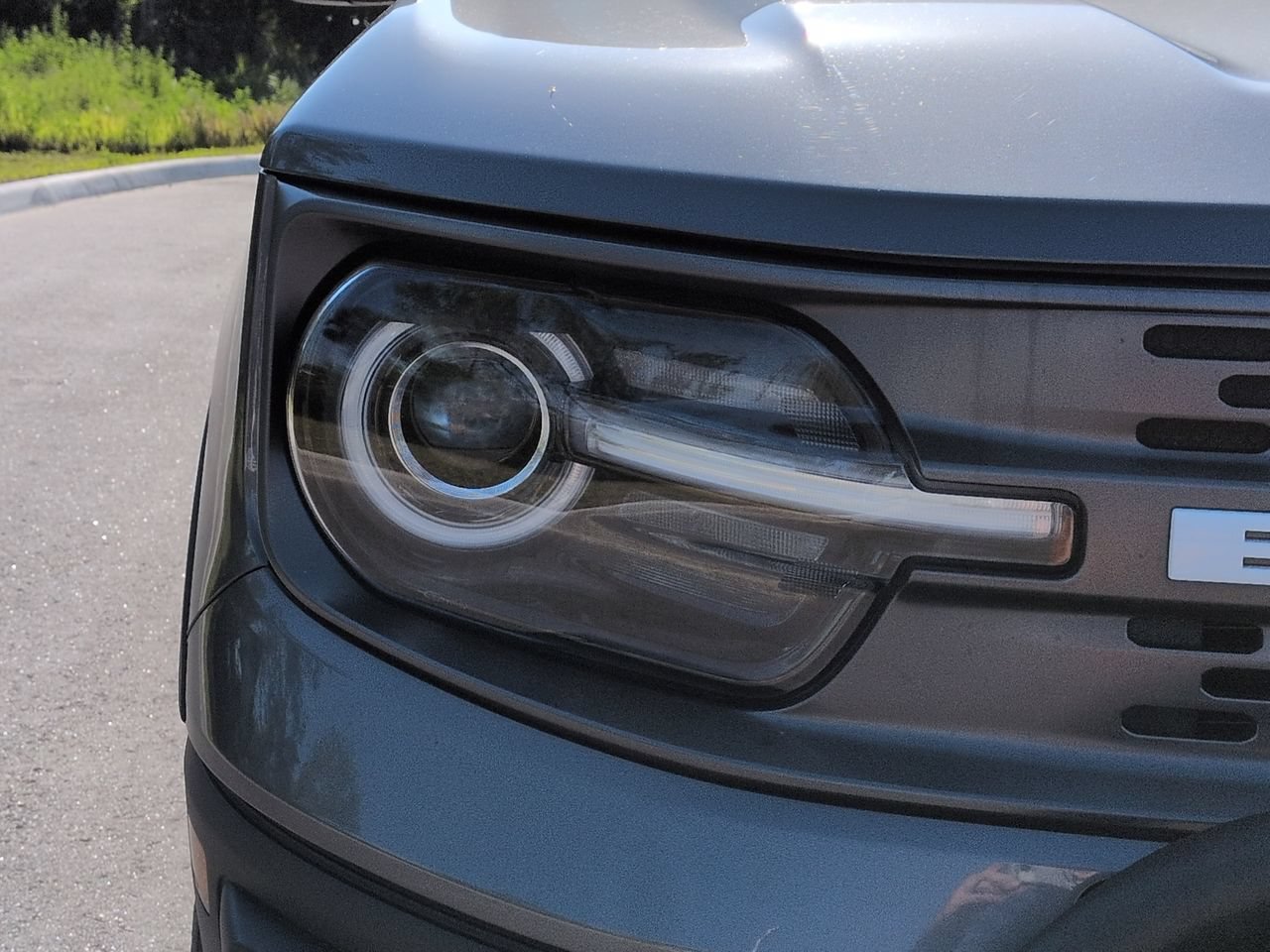 Used 2022 Gray Metallic Ford Badlands image 10