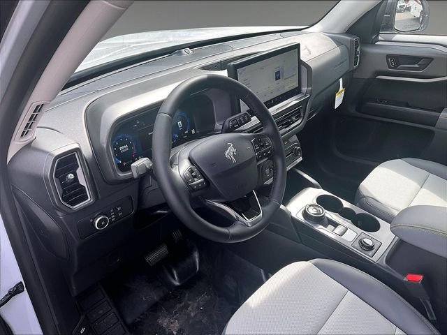 New 2026 Space White Metallic Ford Badlands image 7