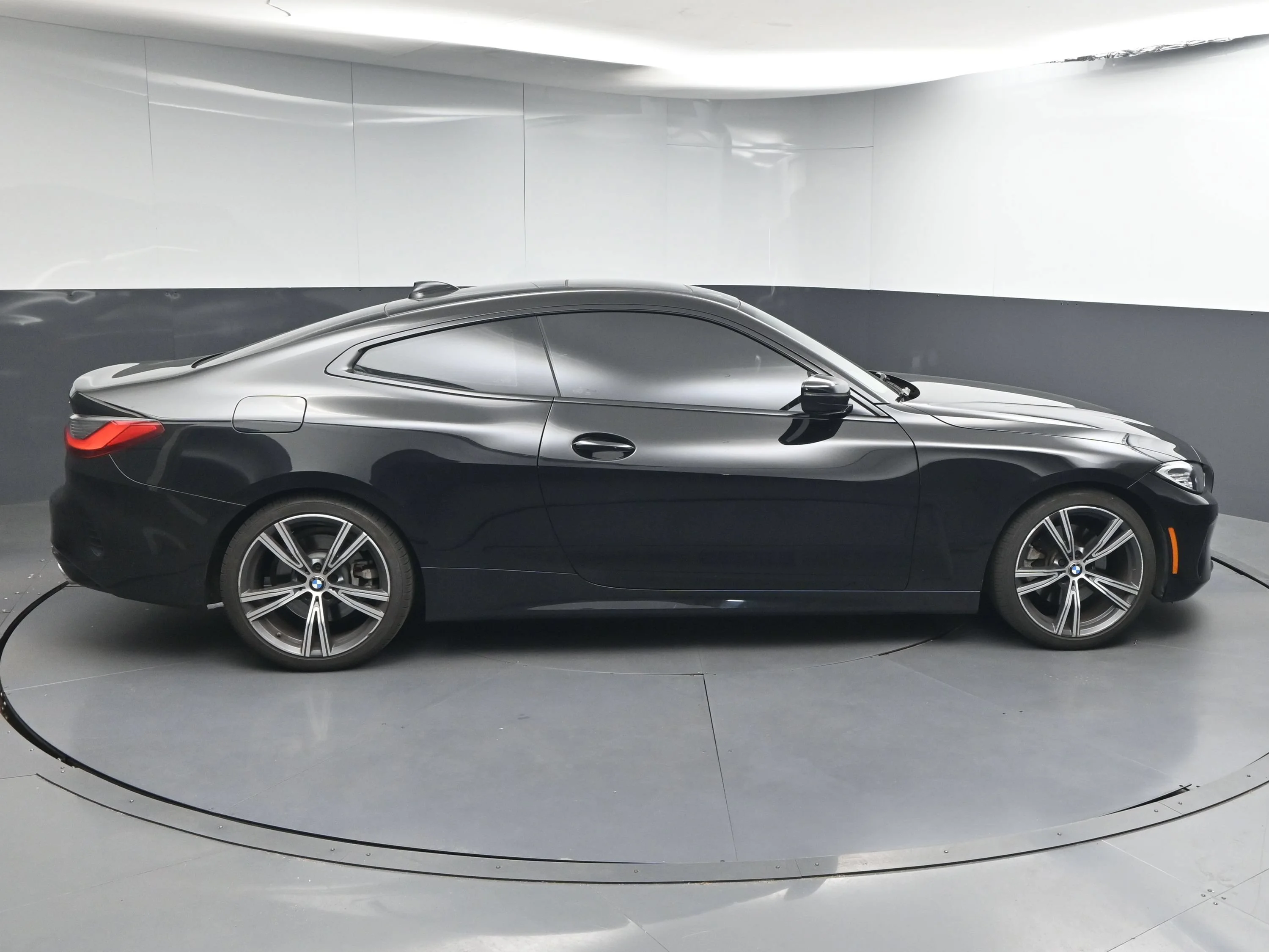Used 2021 Jet Black BMW 430i image 8
