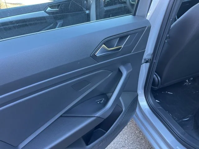 2026 Volkswagen Jetta Sport - Photo 11