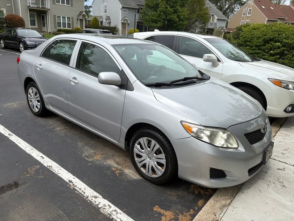2010 Toyota Corolla LE AT's photo