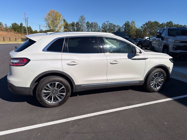 Used 2023 White Lincoln Standard image 5