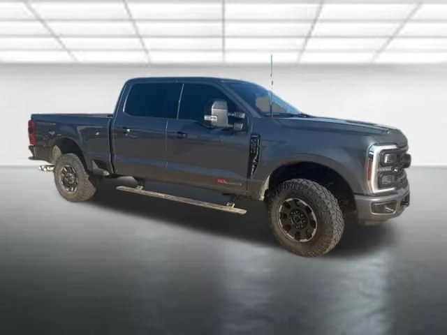 2024 Ford F-250 Lariat 4x4 Crew Cab 6-3/4' Box's photo