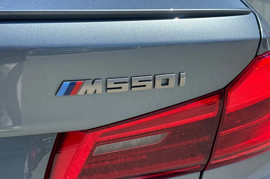 Used 2020 Bluestone Metallic BMW M550i xDrive image 6