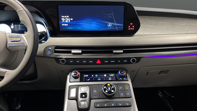 Used 2025 Hyper White Hyundai Calligraphy image 13