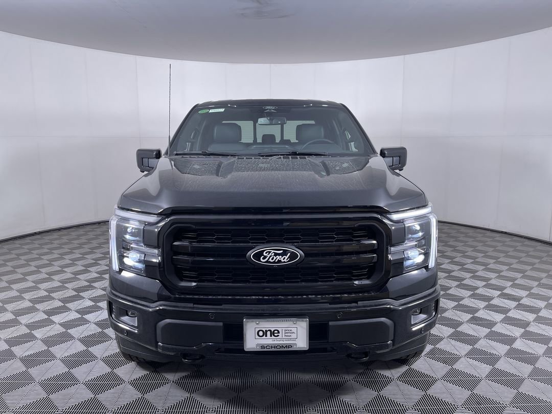 New 2026 Agate Black Metallic Ford Lariat image 31