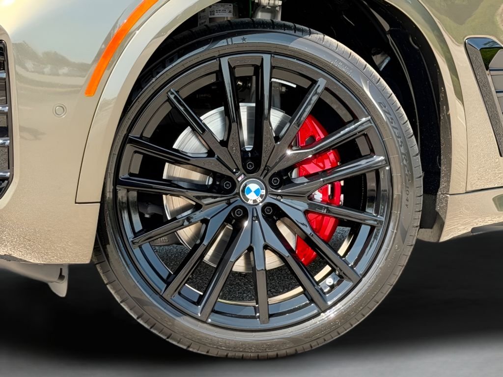 New 2026 Manhattan Green Metallic BMW xDrive40i image 27