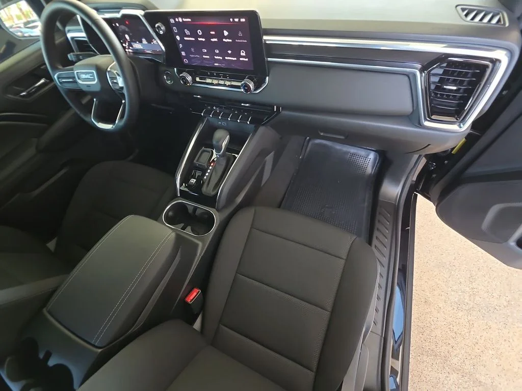 Used 2026 Onyx Black GMC 2WD Elevation image 30