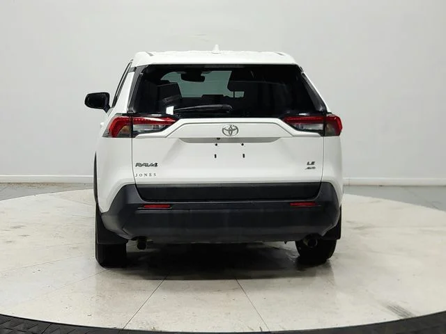 Used 2023 White Toyota LE image 7