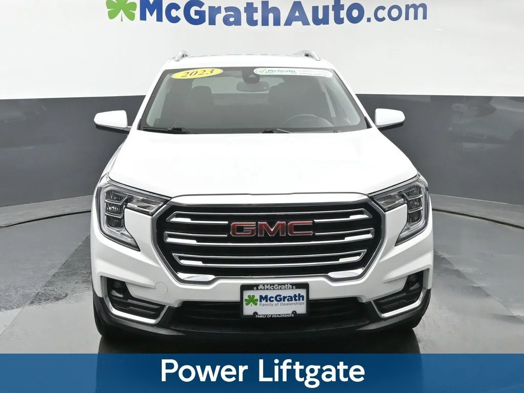 Used 2023 White GMC SLT image 6