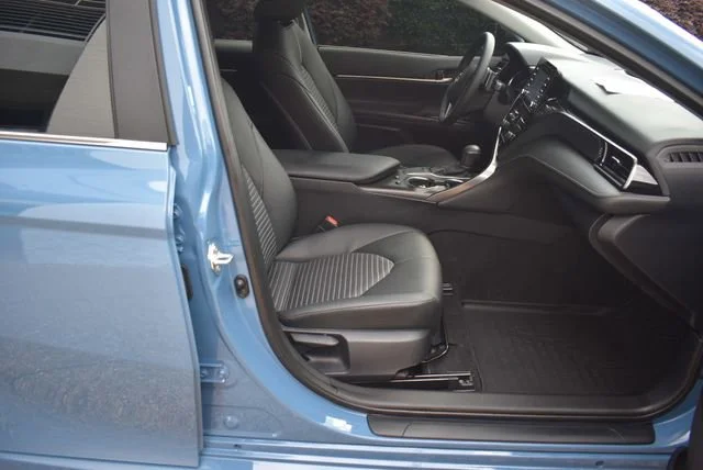 Used 2023 Blue Toyota SE image 21