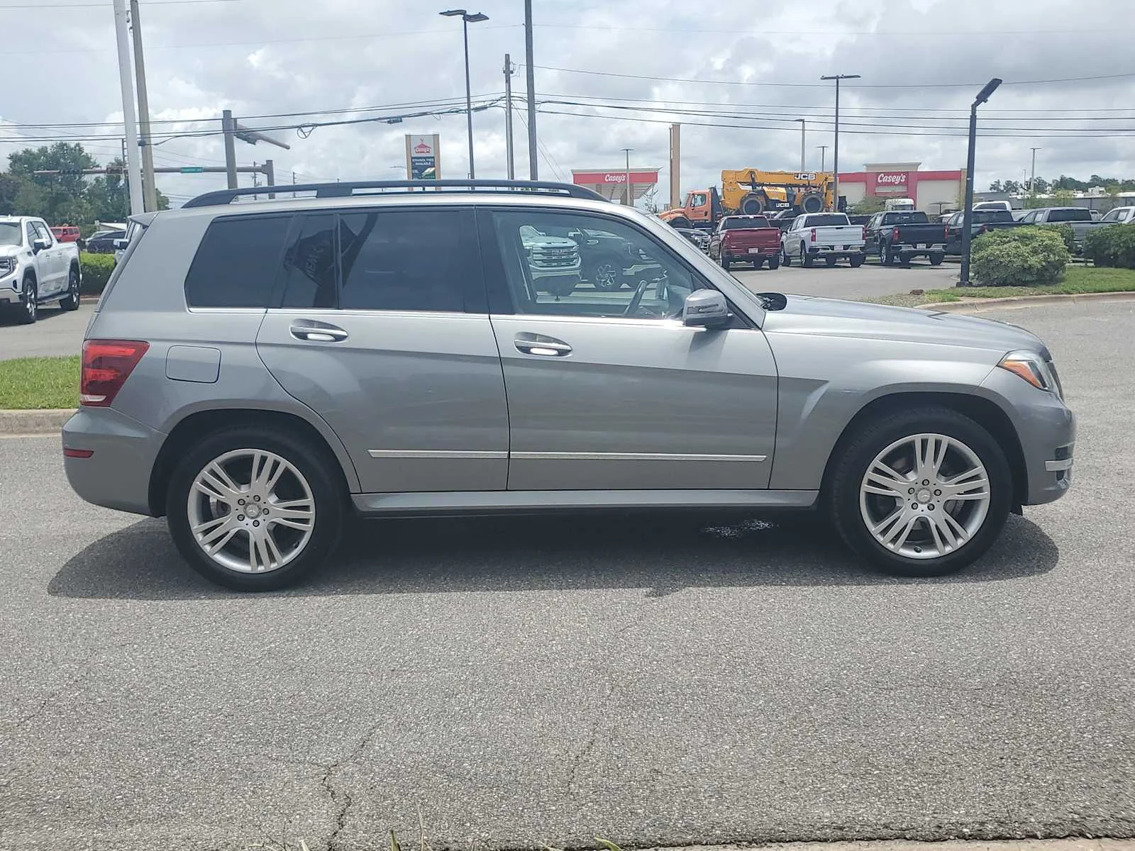 Used 2015  Mercedes-Benz GLK 350 image 7