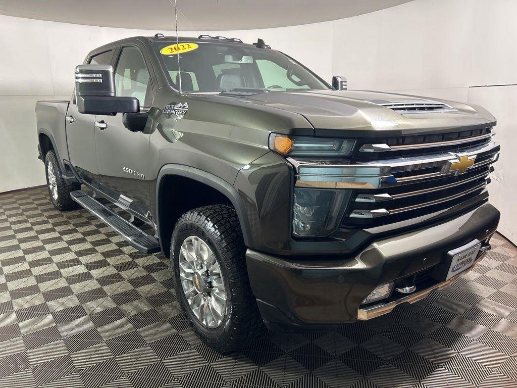 Used 2022 Greenstone Metallic Chevrolet High Country image 4
