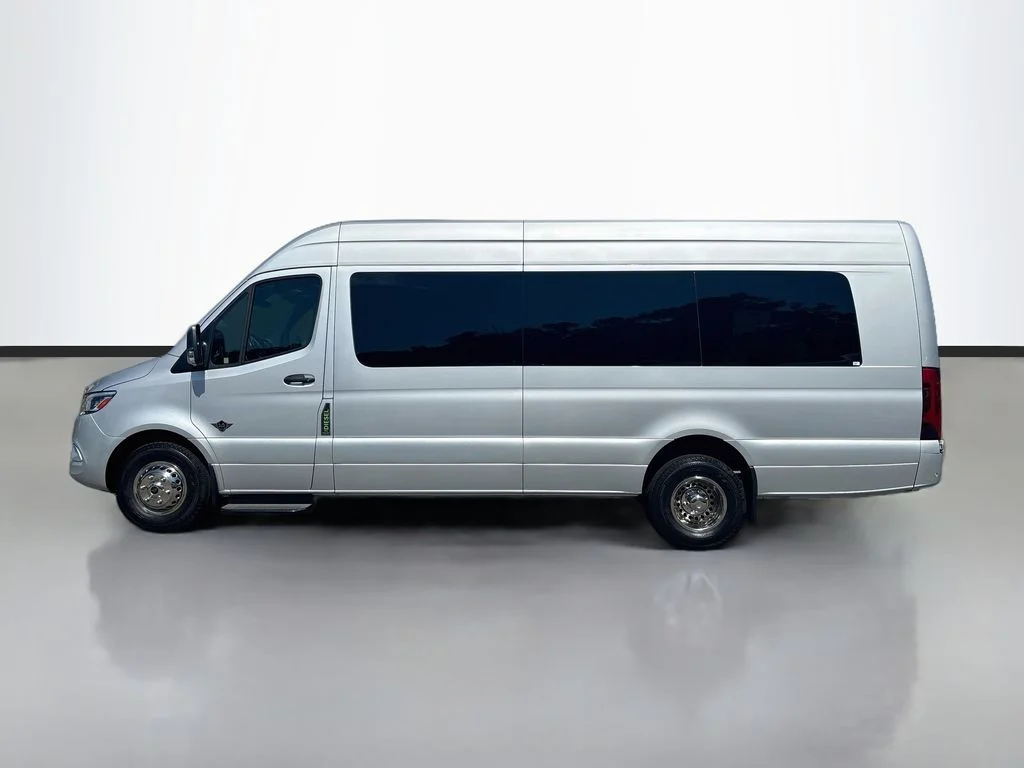 Used 2023 Silver Mercedes-Benz Cargo 170 WB image 6