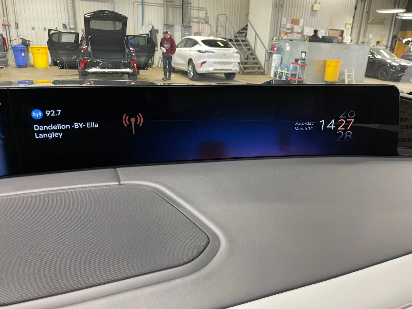 New 2026 Infinite Black Metallic Clearcoat Lincoln Black Label image 23