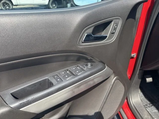 Used 2016 Red Rock Metallic Chevrolet 4WD LT image 18