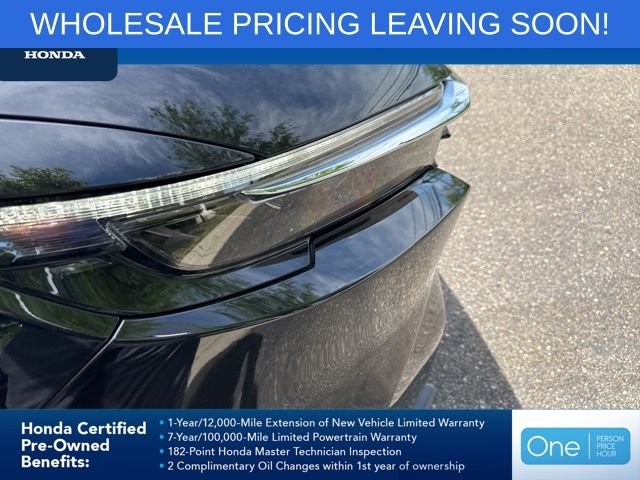 Certified Used 2025 Crystal Black Pearl Honda 1.5T AWD EX image 4