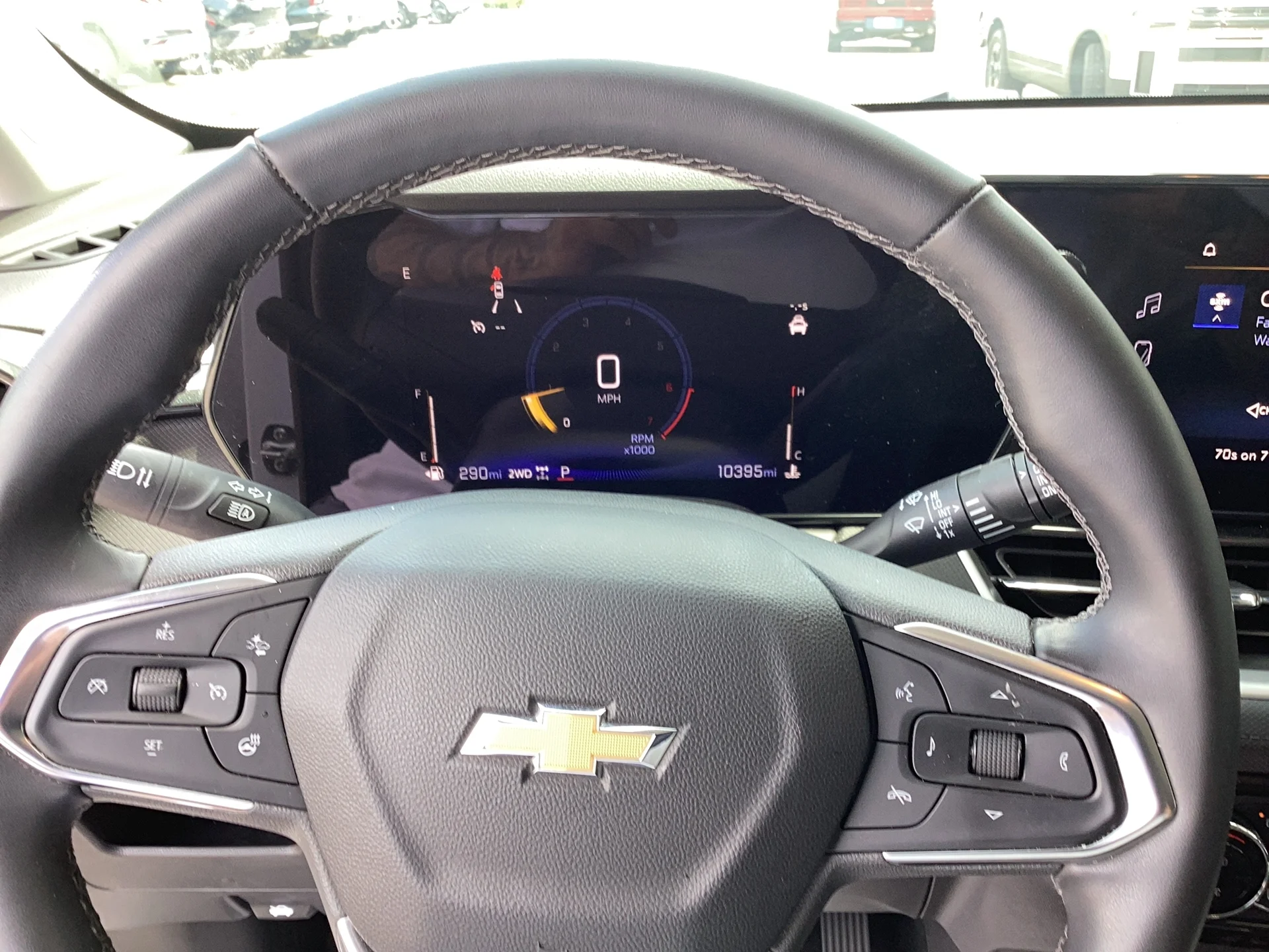 Used 2024 Summit White Chevrolet LT image 13