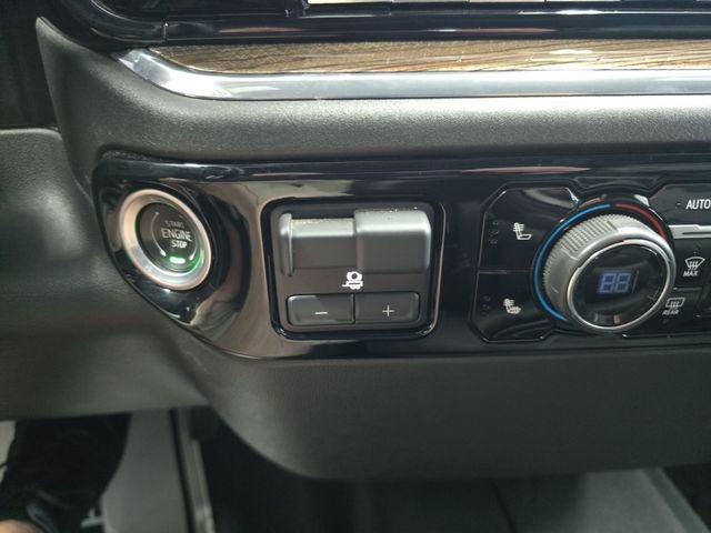 Used 2024 Gray Chevrolet LT image 22