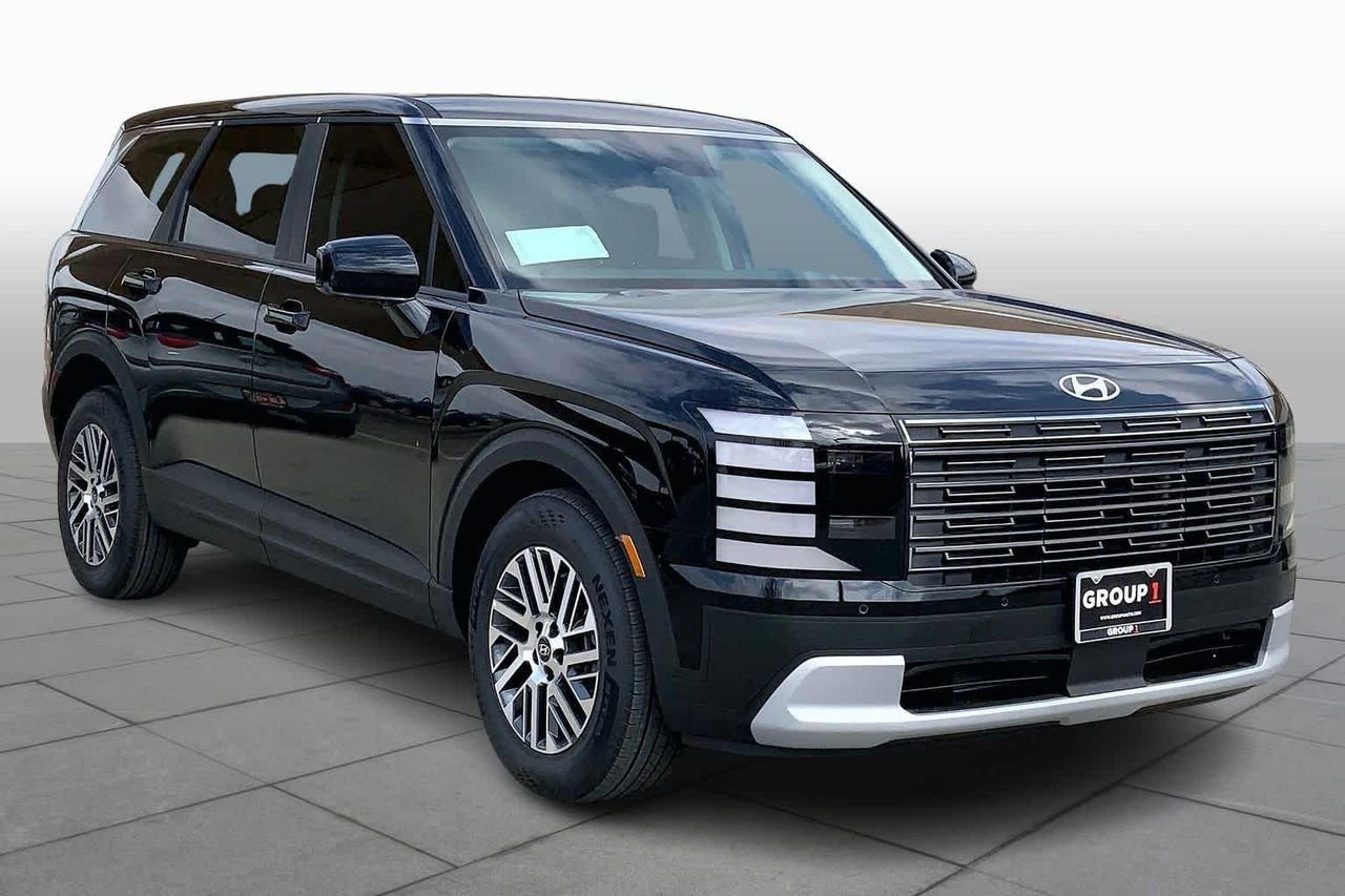 New 2026 Abyss Black Pearl Hyundai SE FWD image 2