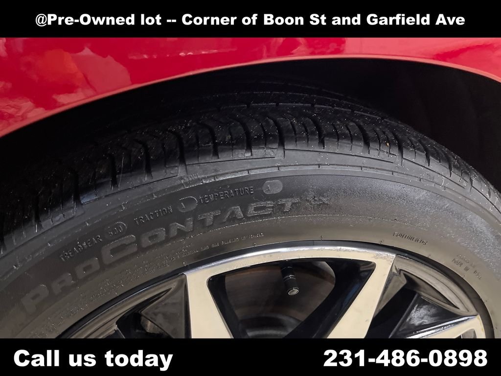 Used 2023 Red Chevrolet RS image 12
