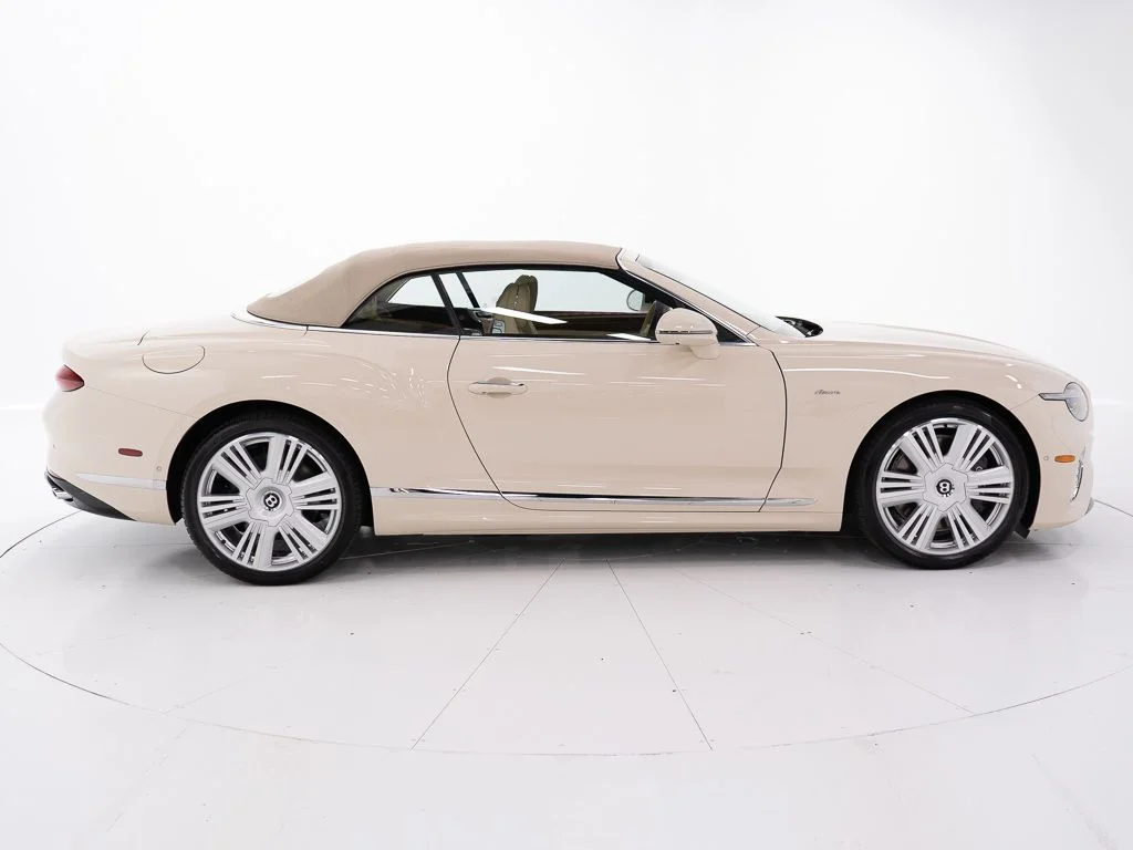 New 2026 Magnolia Bentley Azure image 15