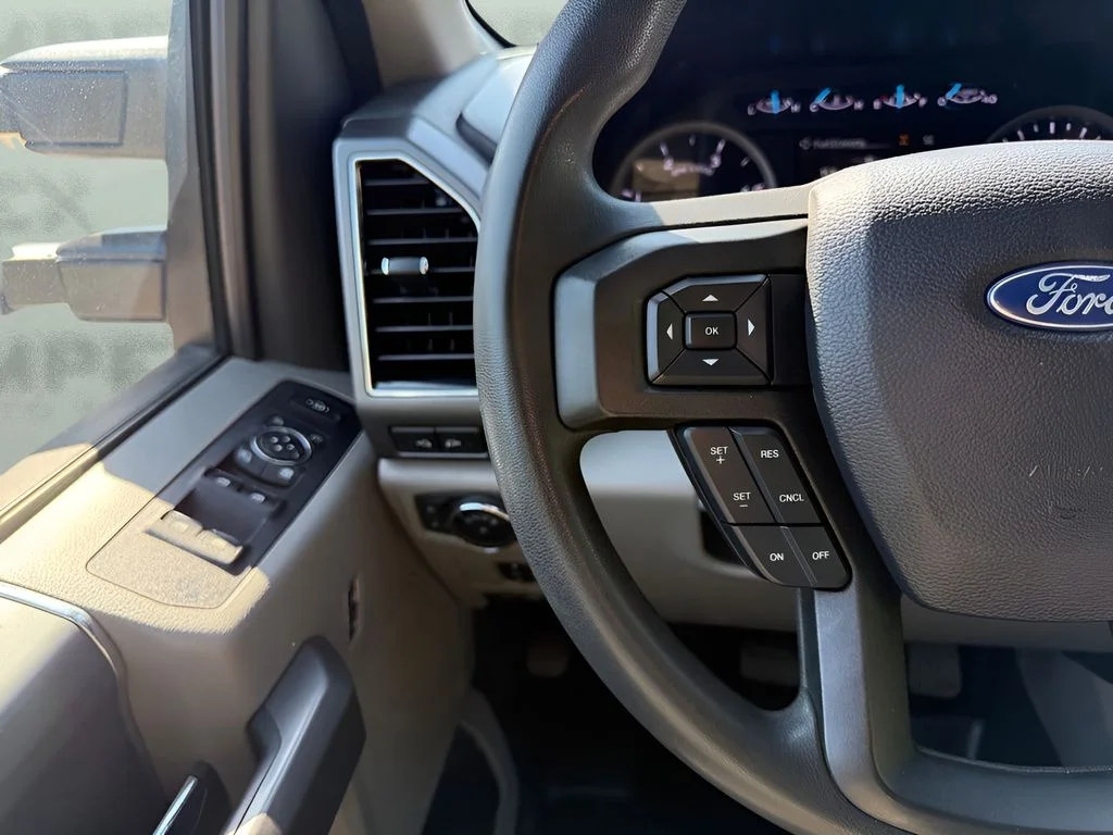 Used 2021 Gray Ford XLT image 26