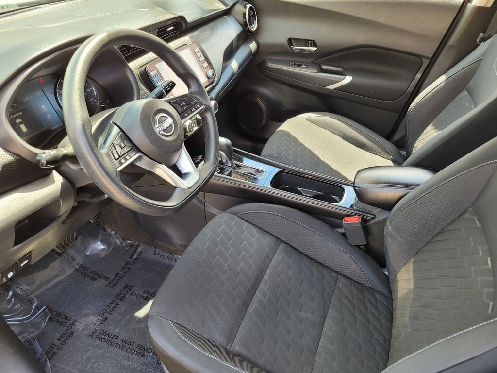 Used 2023 Gray Nissan SV image 15