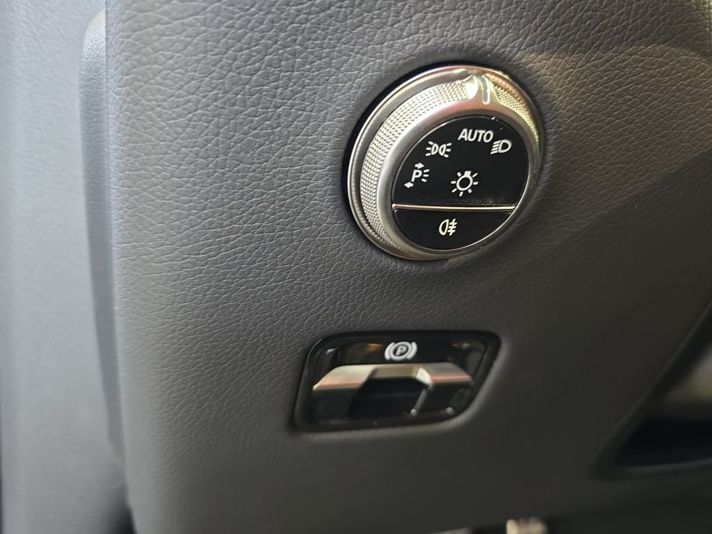 Certified Used 2026 Silver Mercedes-Benz GLC 300 image 28