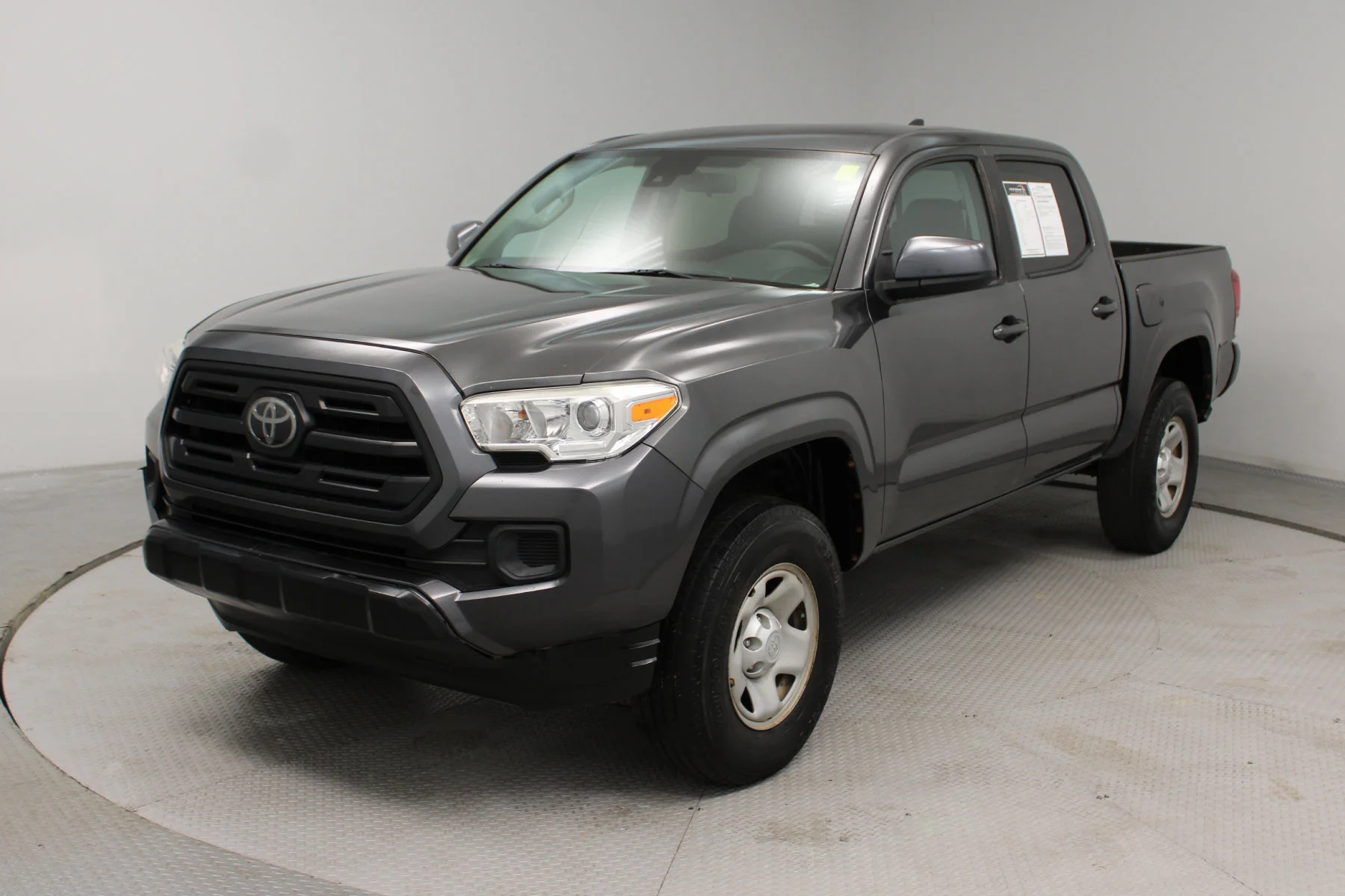 Used 2019 Magnetic Gray Metallic Toyota SR image 28