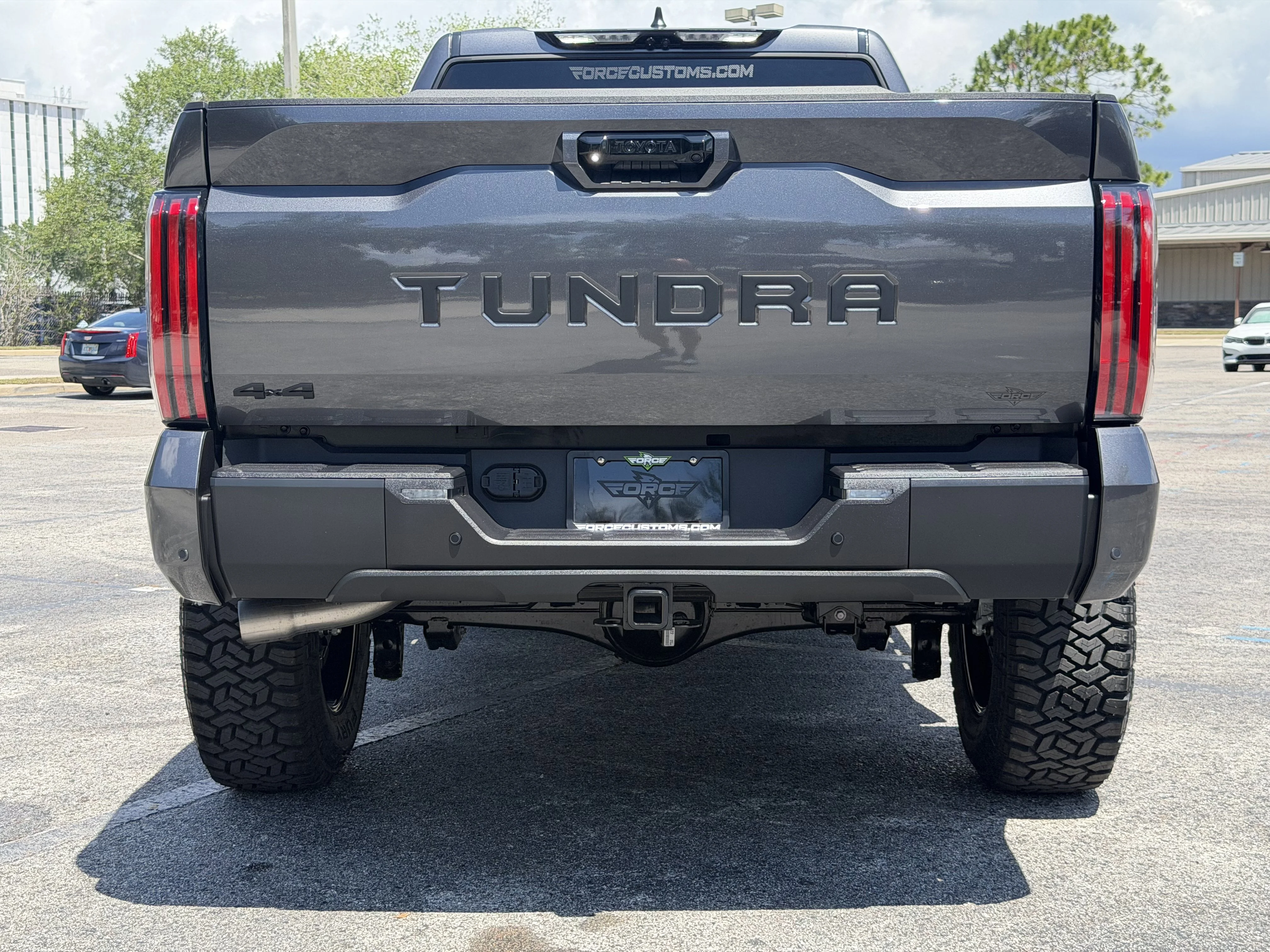 Used 2026 MAGNETIC GREY Toyota Limited image 4