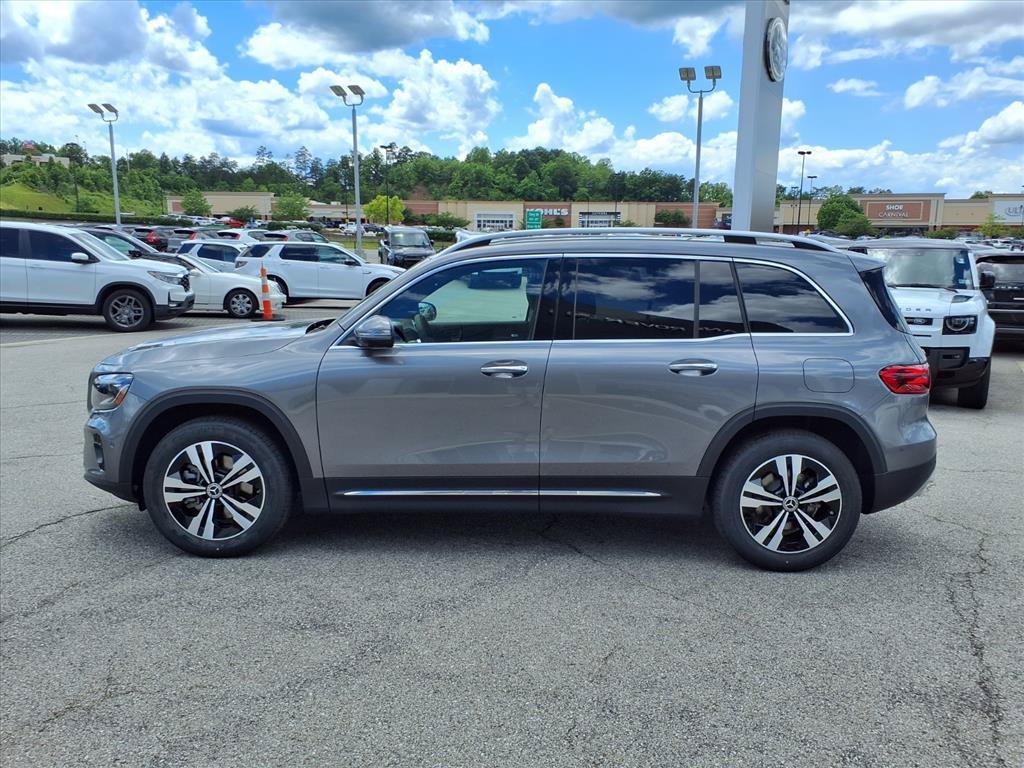 New 2026 Mountain Grey Met Mercedes-Benz GLB 250 image 6
