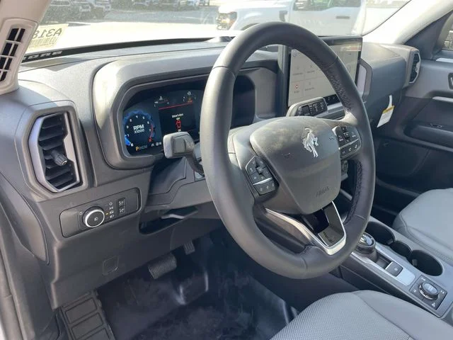 New 2026 White Ford Badlands image 17