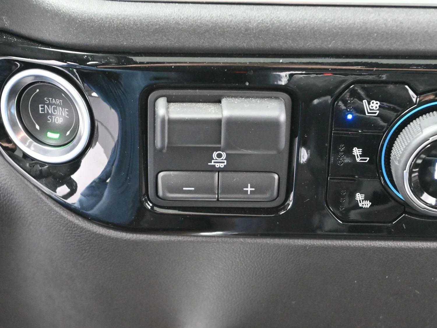 Used 2024 Black Chevrolet High Country image 26