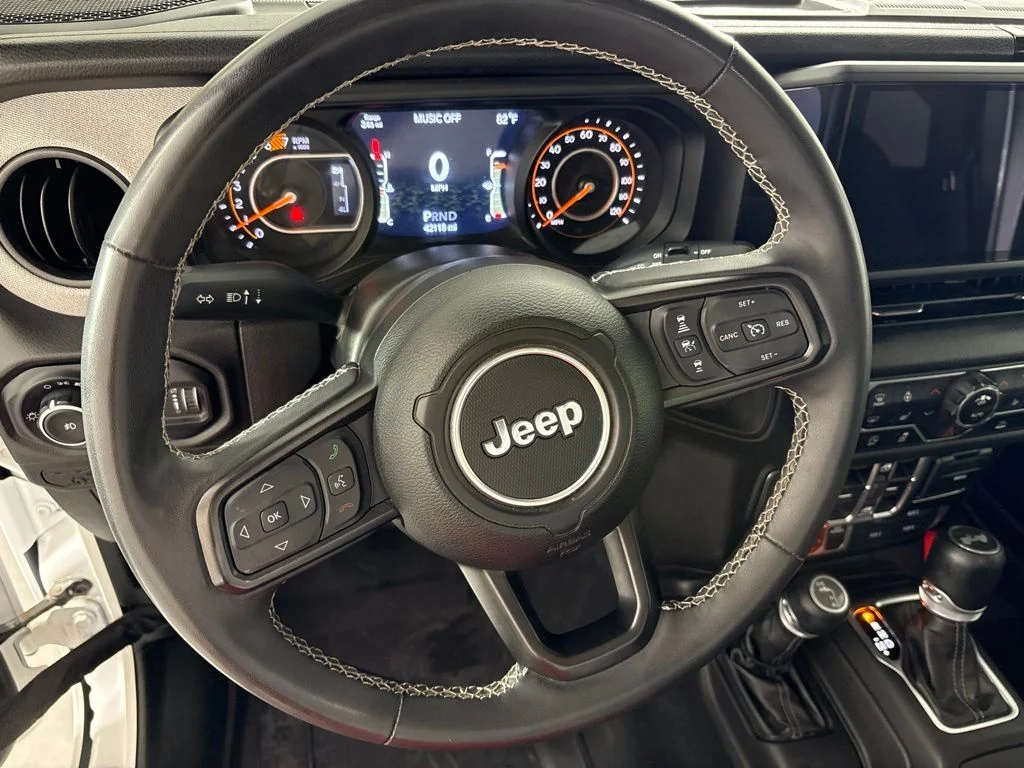 Used 2025 White Jeep Willys image 30