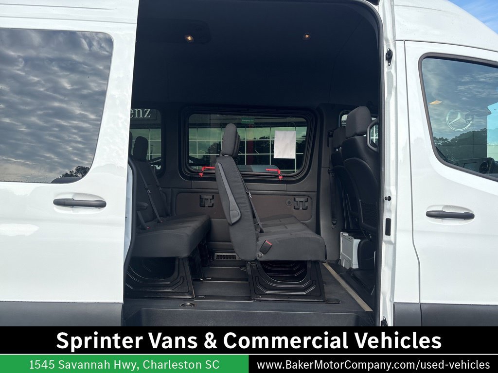Used 2024  Mercedes-Benz Passenger 144 WB image 17