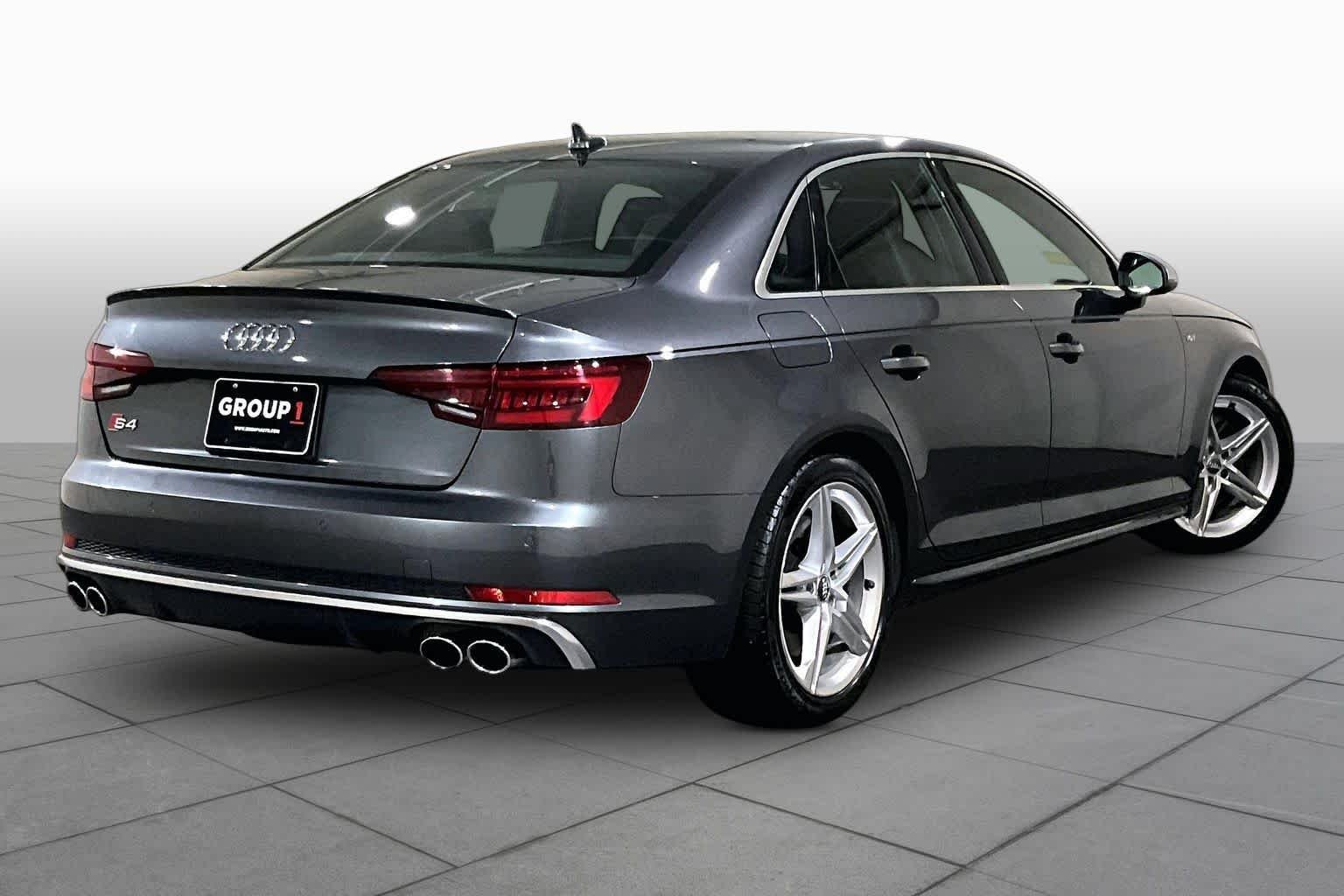 Used 2018 GRAY Audi Premium Plus image 12