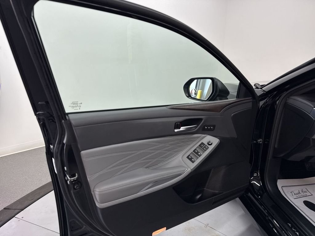 Used 2021 Midnight Black Metallic Toyota Limited image 15
