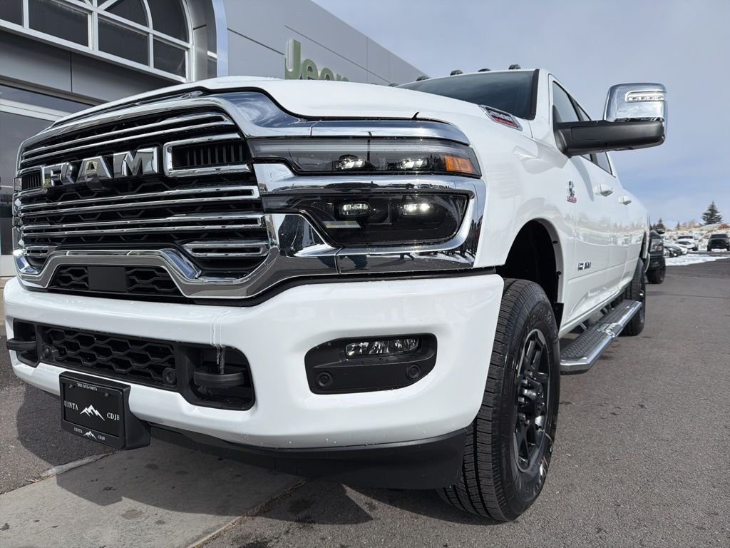 New 2026 Bright White Clear-Coat Exterior Paint RAM Laramie image 60