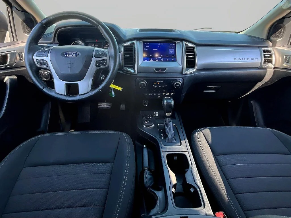 Used 2019 White Ford XLT image 9