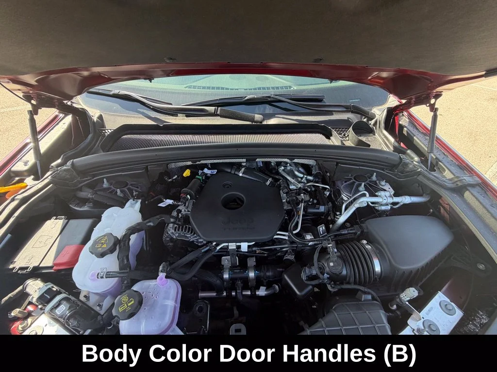 New 2026 Velvet Red Pearl-Coat Exterior Paint Jeep Laredo Altitude image 34