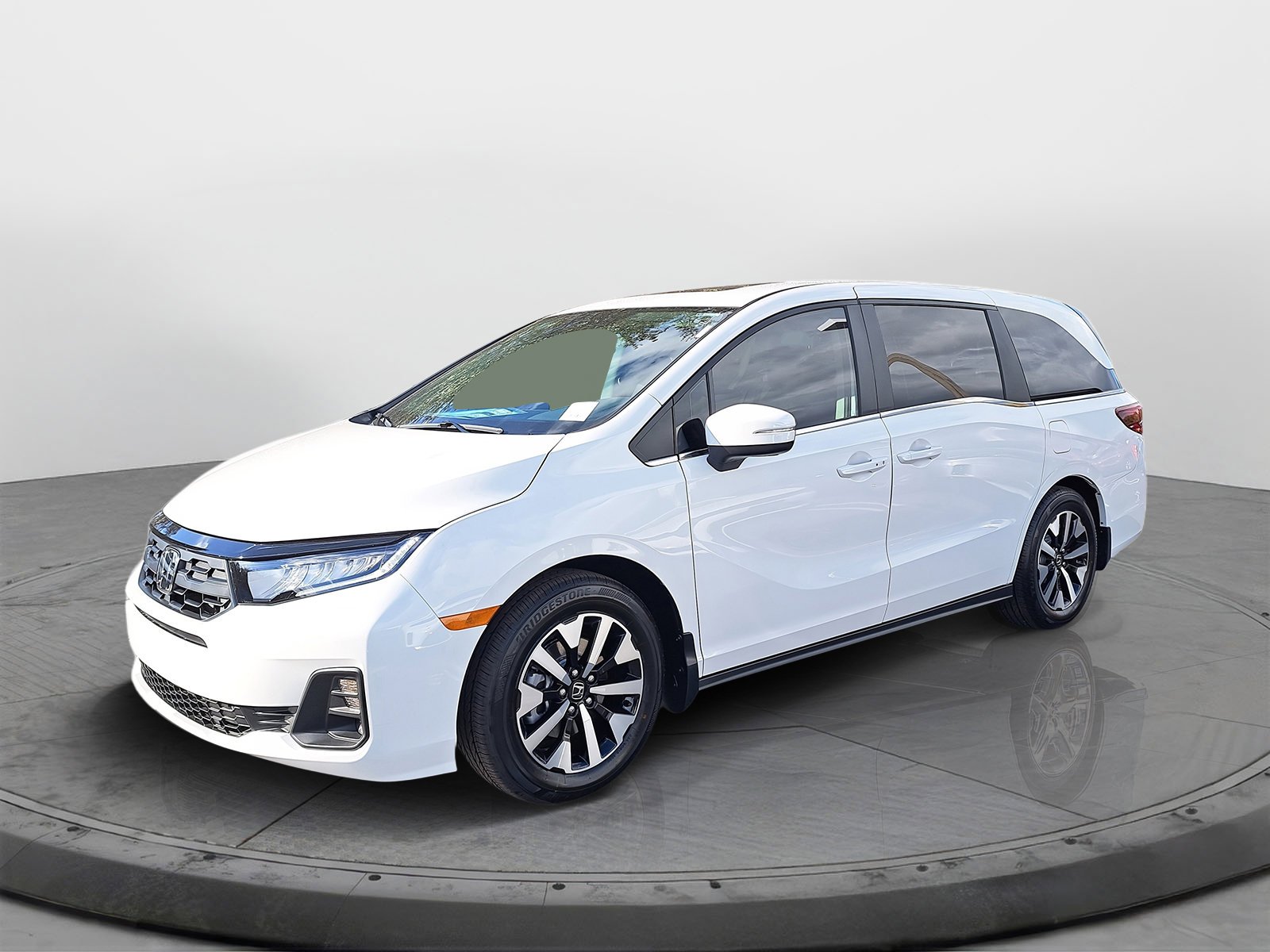 New 2026 Platinum White Pearl Honda EX-L image 3
